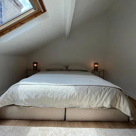 Duplex Renove Au Calme Et Caen