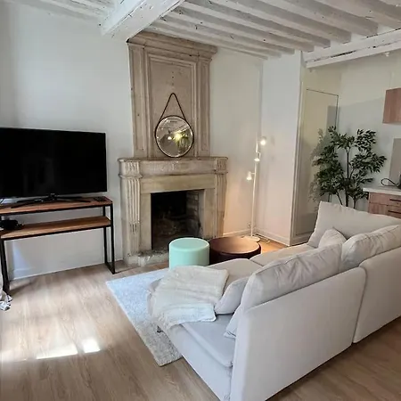 Apartment Duplex Renove Au Calme Et