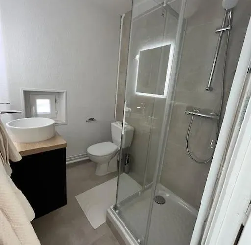 Duplex Renove Au Calme Et Caen